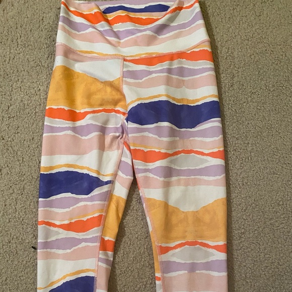 Lululemon True Self Crop leggings 4 - Picture 4 of 10